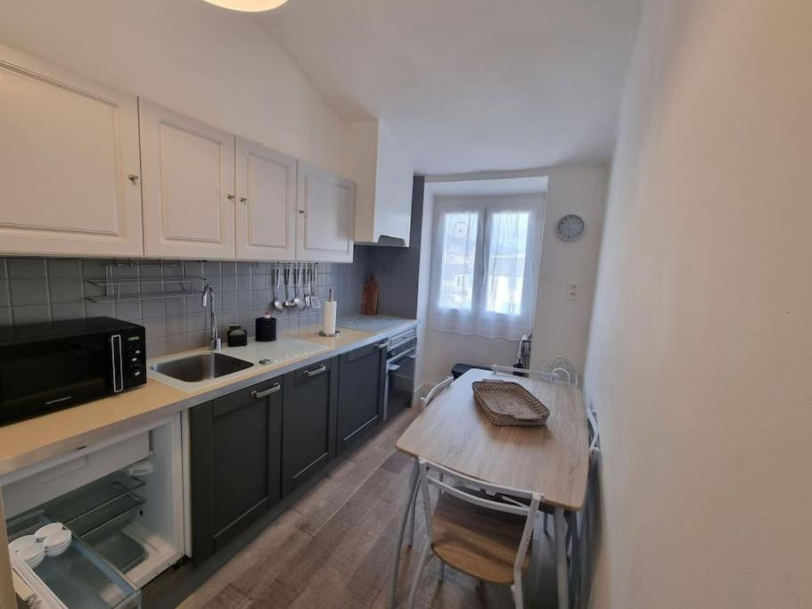 Appartement Avec Grande Terrasse Bastia  Bagian luar foto