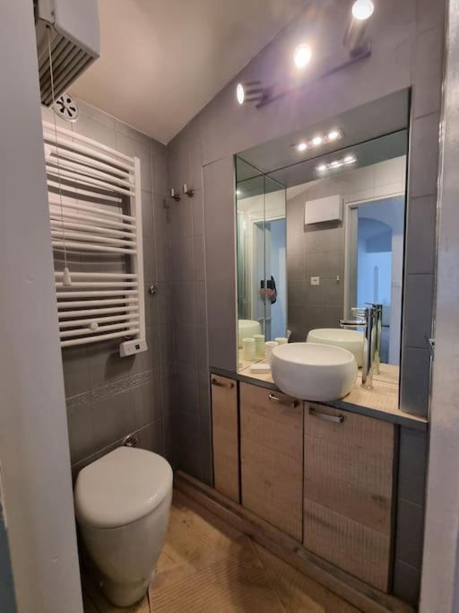 Appartement Avec Grande Terrasse Bastia  Bagian luar foto