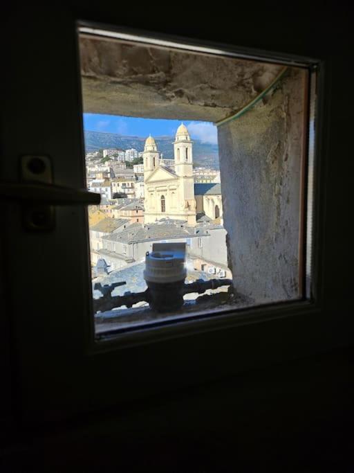 Appartement Avec Grande Terrasse Bastia  Bagian luar foto
